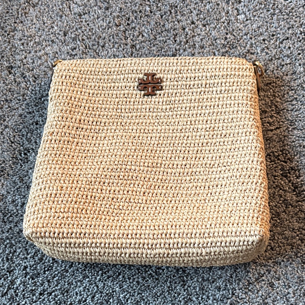 Tory Burch Thea Raffia swing pack